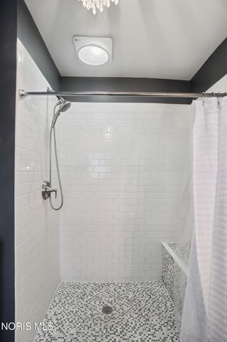 2523 Orchard Road, Ottawa Hills, OH 43606