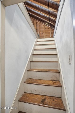 2523 Orchard Road, Ottawa Hills, OH 43606