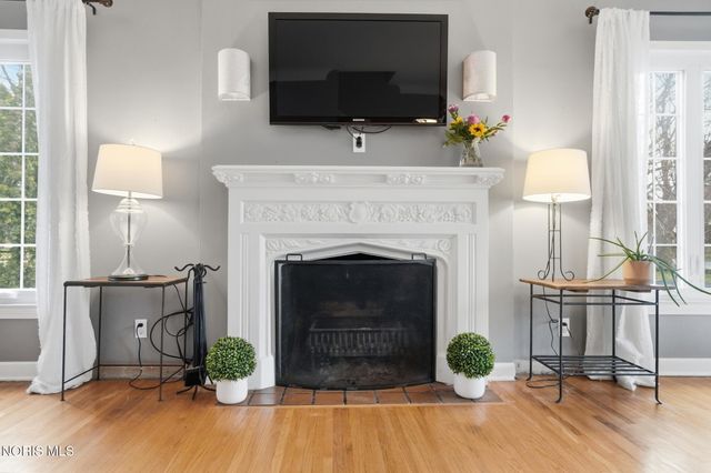 2523 Orchard Road, Ottawa Hills, OH 43606