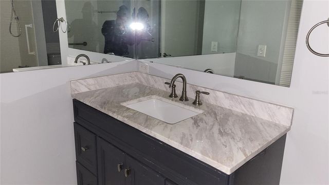 19029 US HIGHWAY 19 N 5-14, Clearwater, FL 33764