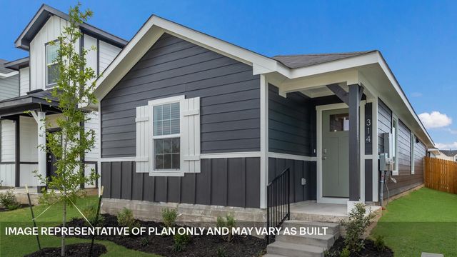 323 Santo Domingo RD, Bastrop, TX 78602