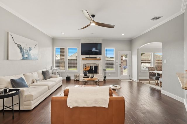 109 Camouflage Circle, Willow Park, TX 76008
