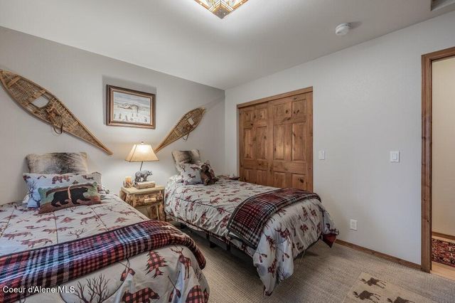 3953 N 19th ST, Coeur D'alene, ID 83815