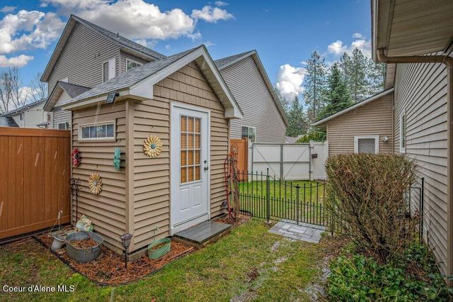 3953 N 19th ST, Coeur D'alene, ID 83815