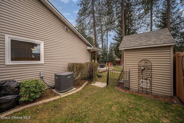 3953 N 19th ST, Coeur D'alene, ID 83815