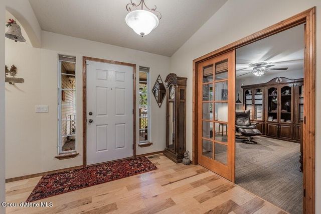 3953 N 19th ST, Coeur D'alene, ID 83815