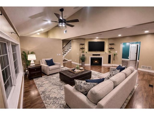 520 Hamilton Street, St Croix Falls, WI 54024