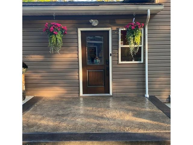 520 Hamilton Street, St Croix Falls, WI 54024