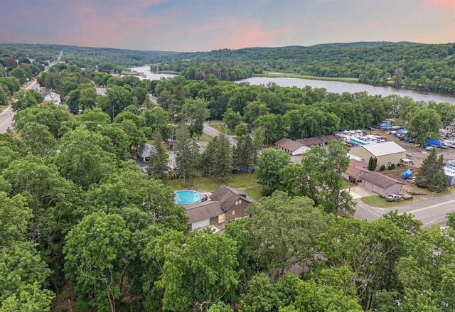 520 Hamilton Street, St Croix Falls, WI 54024
