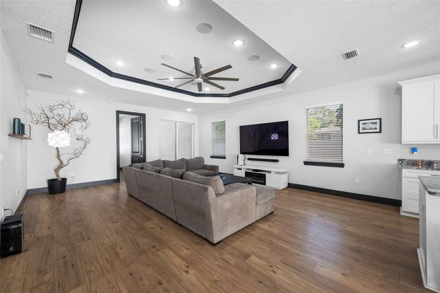 6017 ADAMS STREET, New Port Richey, FL 34652