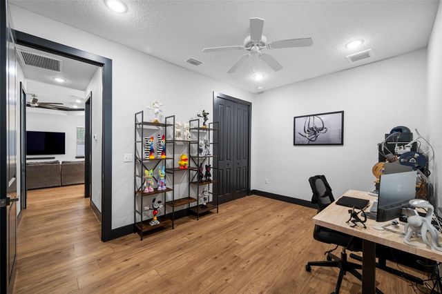 6017 ADAMS STREET, New Port Richey, FL 34652