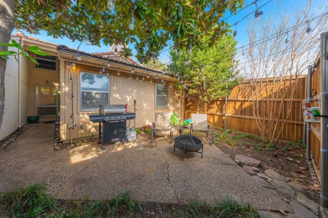 9440 Amberton Parkway, Dallas, TX 75243