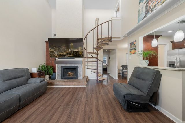 9440 Amberton Parkway, Dallas, TX 75243