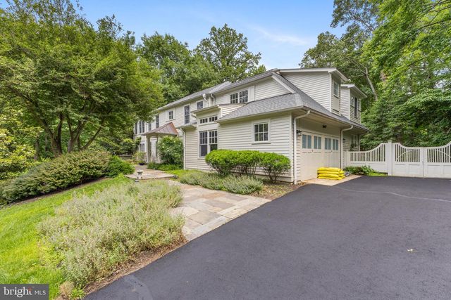 11103 BURYWOOD LN, Reston, VA 20194
