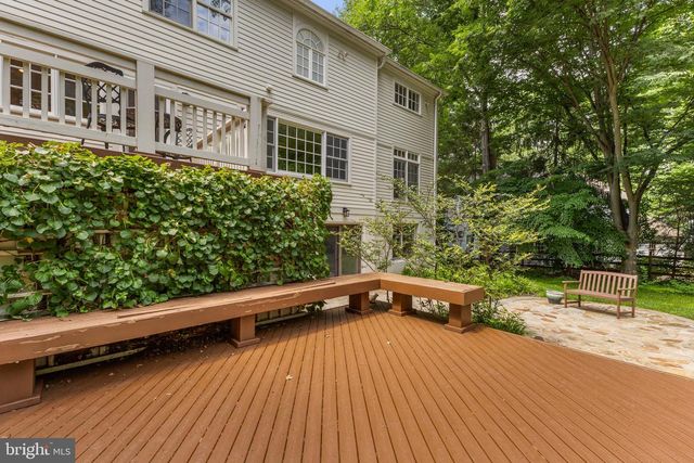 11103 BURYWOOD LN, Reston, VA 20194
