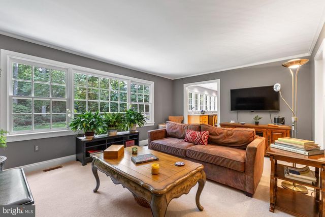 11103 BURYWOOD LN, Reston, VA 20194