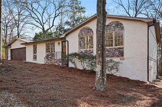 2304 Rolling Acres SW Drive, Conyers, GA 30094