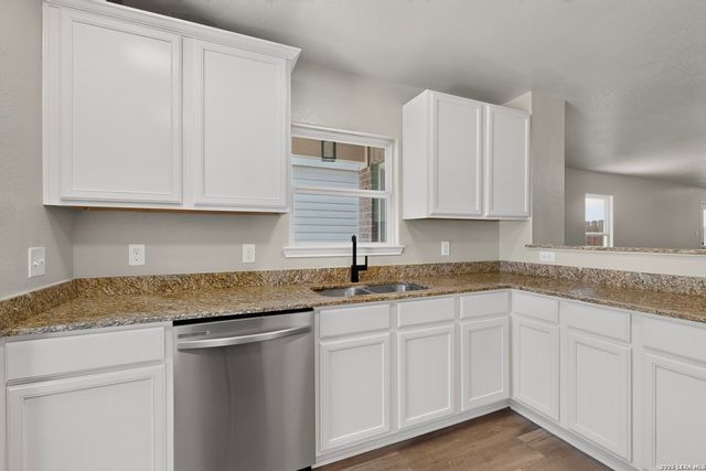 15018 Silver Tree, Von Ormy, TX 78073
