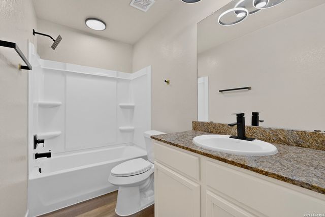15018 Silver Tree, Von Ormy, TX 78073