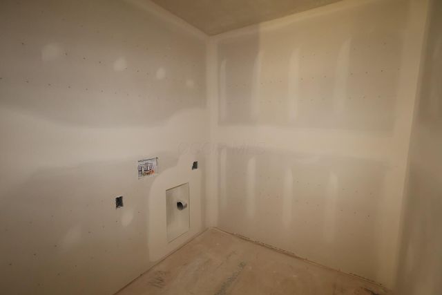 568 Fadley Loop E, Delaware, OH 43015