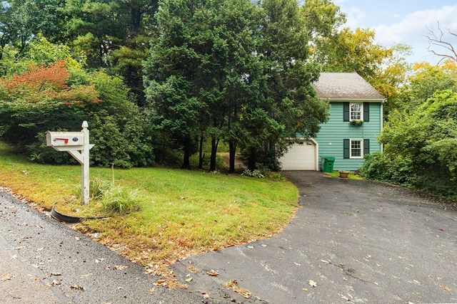 77 Warren Rd, Ashland, MA 01721