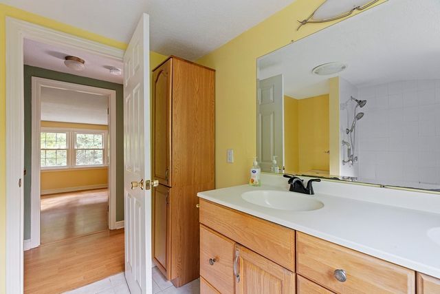 77 Warren Rd, Ashland, MA 01721