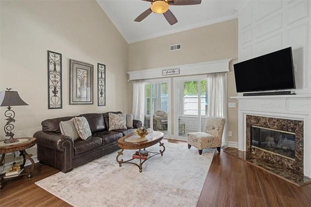 3315 Hampreston Way NW, Kennesaw, GA 30144