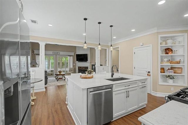 3315 Hampreston Way NW, Kennesaw, GA 30144