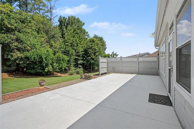 3315 Hampreston Way NW, Kennesaw, GA 30144