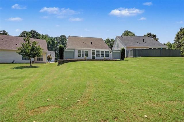 3315 Hampreston Way NW, Kennesaw, GA 30144