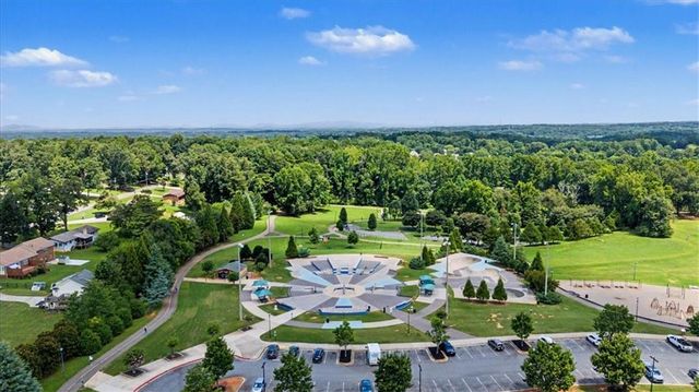 3315 Hampreston Way NW, Kennesaw, GA 30144