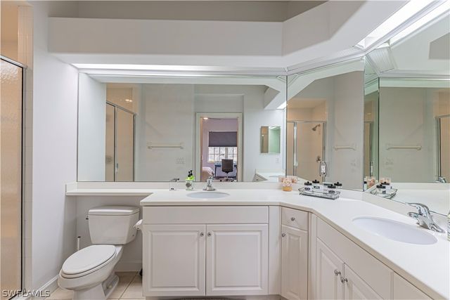 8641 Piazza Del Lago CIR 203, Estero, FL 33928