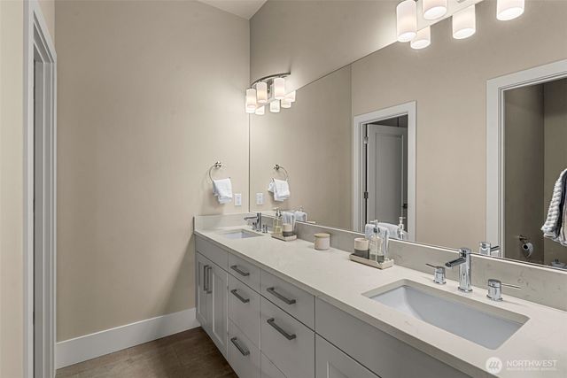 854 Autumn Crest Drive, Wenatchee, WA 98801