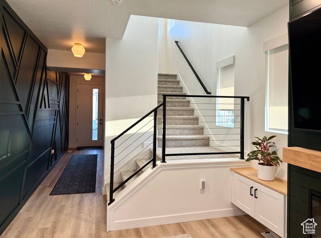 944 W BELLSHILL DR, Murray, UT 84123