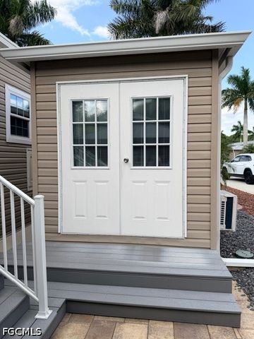5471 Cypress Trail Resort CIR, Fort Myers, FL 33905