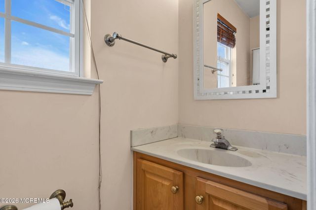 2010 Oak Dale Road, Toms River, NJ 08753