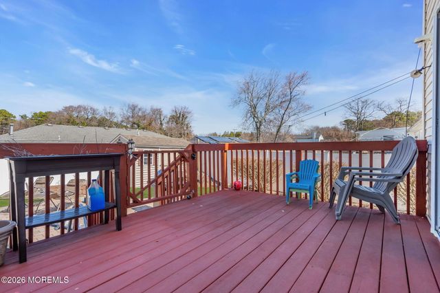 2010 Oak Dale Road, Toms River, NJ 08753