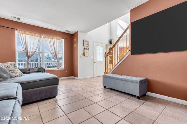 2010 Oak Dale Road, Toms River, NJ 08753