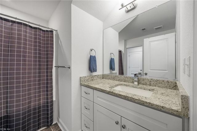 2401 Fieldsway DR, Chesapeake, VA 23320