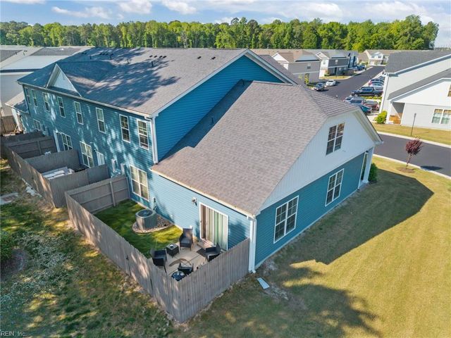 2401 Fieldsway DR, Chesapeake, VA 23320