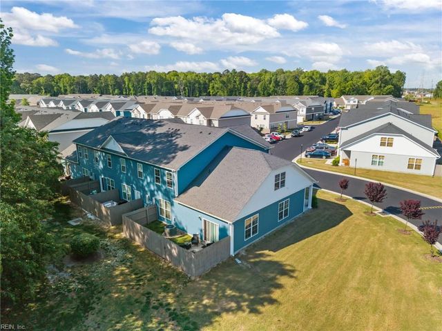 2401 Fieldsway DR, Chesapeake, VA 23320