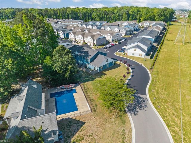 2401 Fieldsway DR, Chesapeake, VA 23320