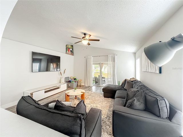 2045 NEWTOWN ROAD, Groveland, FL 34736