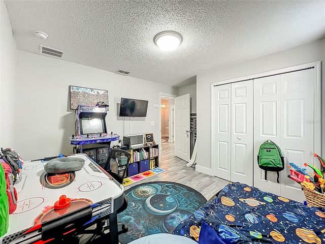 2045 NEWTOWN ROAD, Groveland, FL 34736