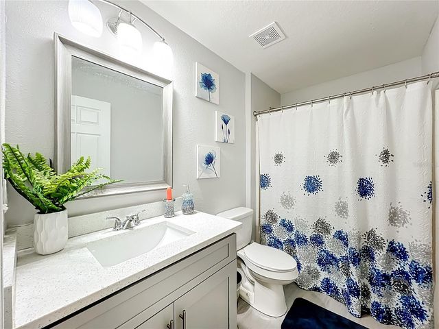 2045 NEWTOWN ROAD, Groveland, FL 34736