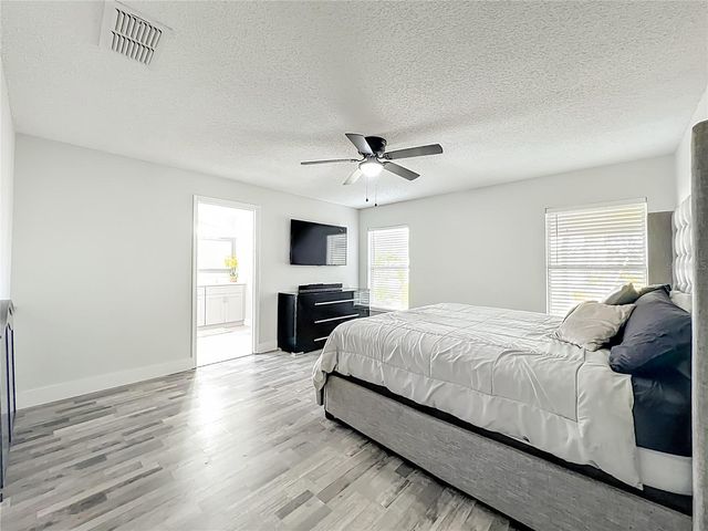 2045 NEWTOWN ROAD, Groveland, FL 34736