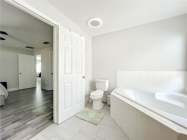 2045 NEWTOWN ROAD, Groveland, FL 34736