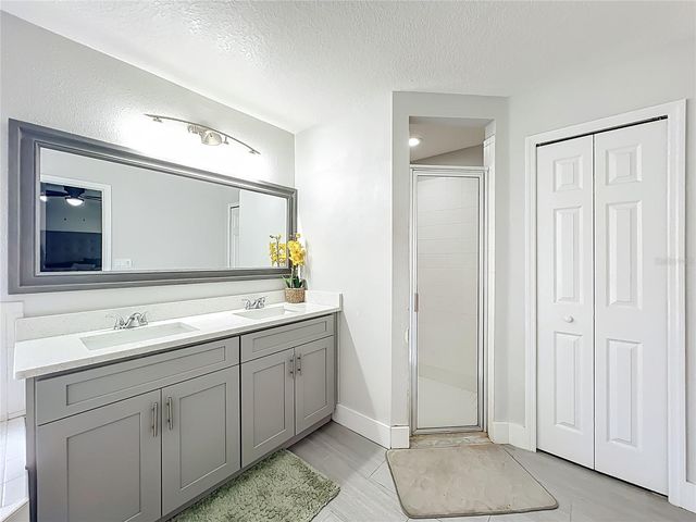 2045 NEWTOWN ROAD, Groveland, FL 34736