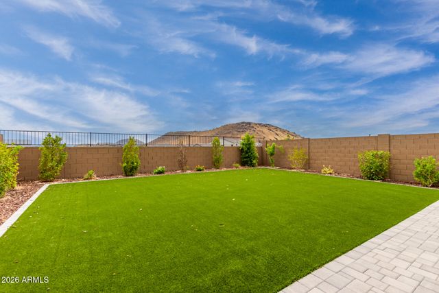 2035 E NORTHWOOD Drive, Phoenix, AZ 85024