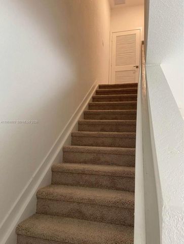 556 NE 5th St 1, Florida City, FL 33034